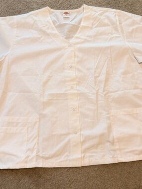 Dickies White Work/Nurse Shirt Top